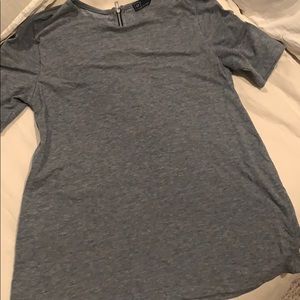 Comfy gap tee with cute details